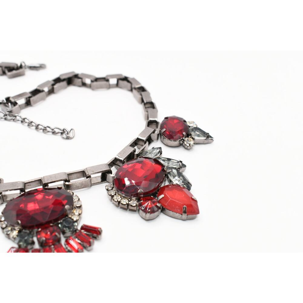 Red Rhinestone Statement Necklace Gunmetal Gray Box Chain 19 Inch - Picture 7 of 11
